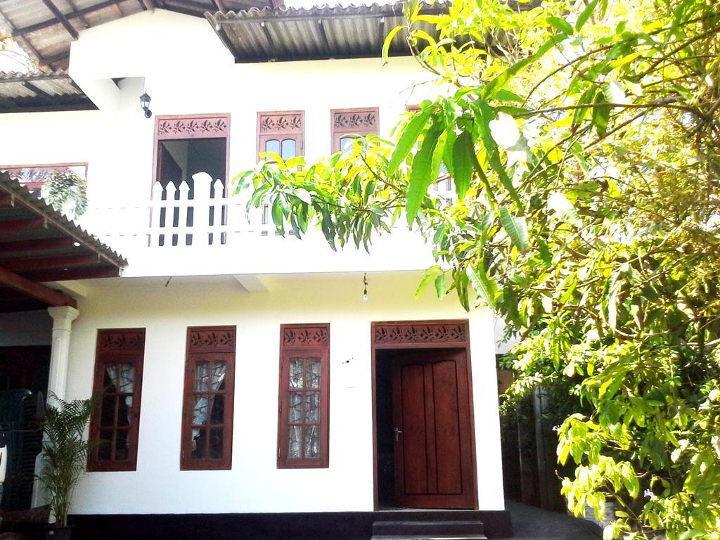 Sunstyle Mirissa Guest House エクステリア 写真